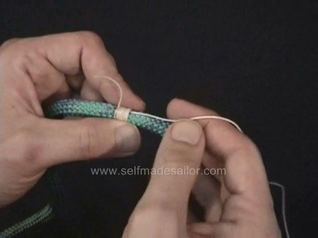 A knot tying video showing how to make a whipping.